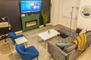 4 Bed 35 Bath-new-wifi-wd-patio,private,spacy